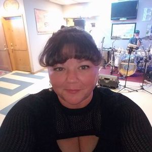 Meet your Posher, Evelyn